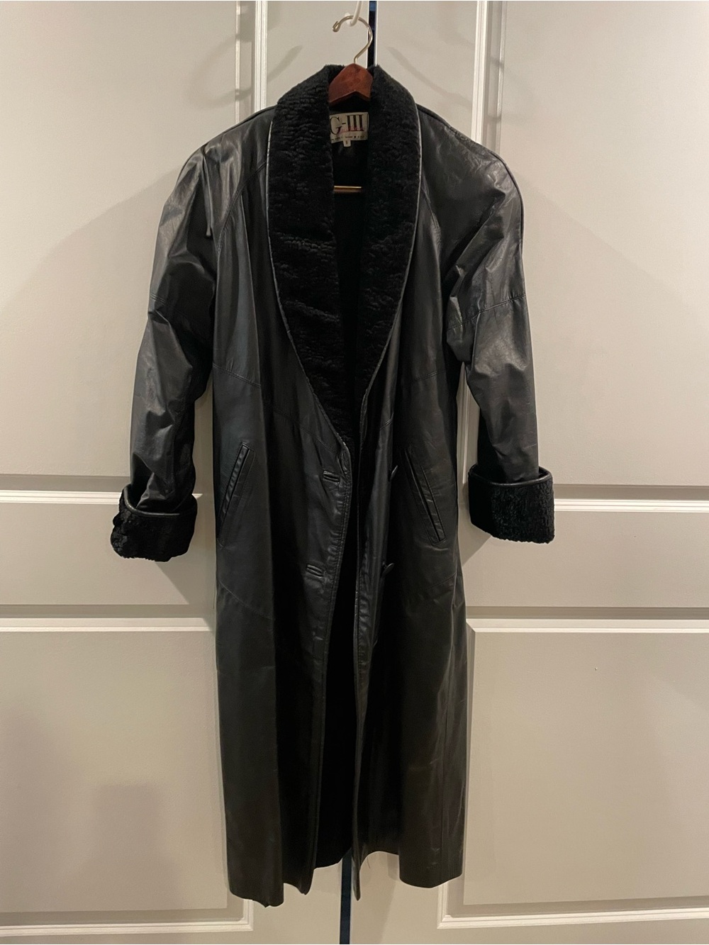 Women's Black Long Leather Coat with Shearling like Collar -